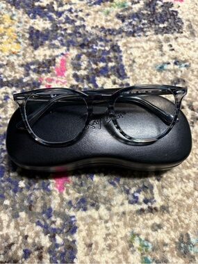 Ray-Ban Clear/Gray Tortoiseshell Round Frame Glasses (RB7159)